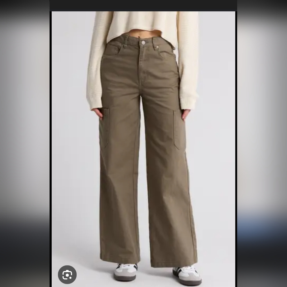 PacSun Green Wide Leg Cargo Jeans - 25 NWT